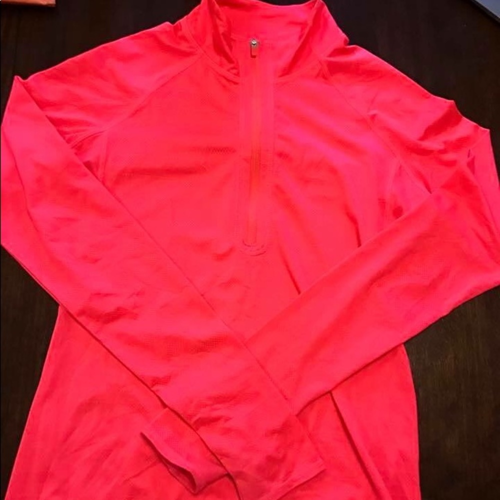 Athleta Top - Picture 2 of 4